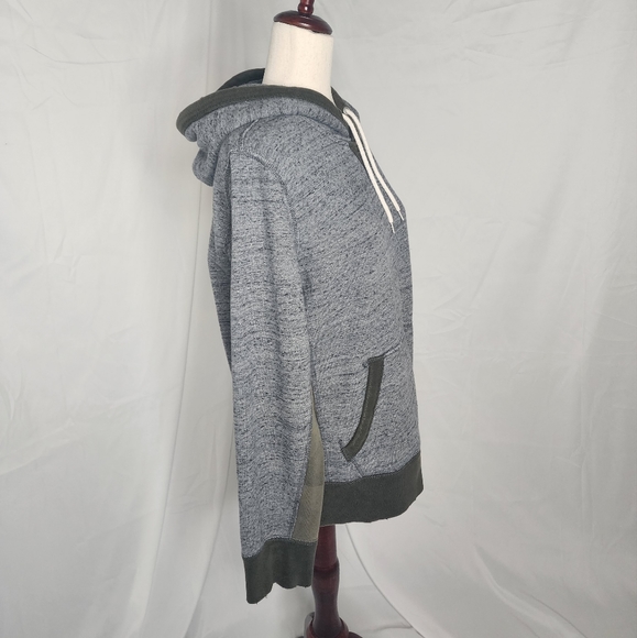 Abercrombie & Fitch Colorblock Grey & Camo Green Hooded Sweatshirt Size S - Picture 9 of 11